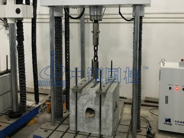 中鋼國檢實驗室實拍，預埋槽道檢測中